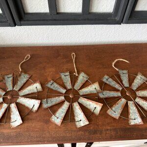 Set of 3 Rustic Metal Windmill Wall Décor Pieces